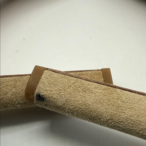 VERONICA BEARD Tan Heels. - Picture 7 of 14